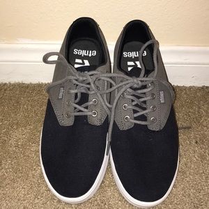 NWOT Etnies Sneakers